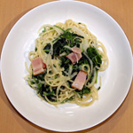 ほうれん草とベーコンのクリームパスタ