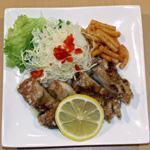 揚げ鶏のレモンソース
