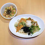 そぼろ混ぜ寿司となめこうどん