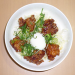 から揚げ丼温玉のせ