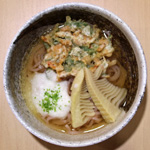 桜エビのかき揚げ春うどん