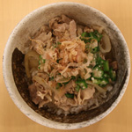 ねばねばおくら豚丼
