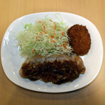 ポークソテーオンオンソース